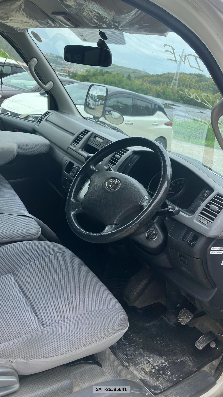 Toyota HIACE VAN 2008 6843832-11