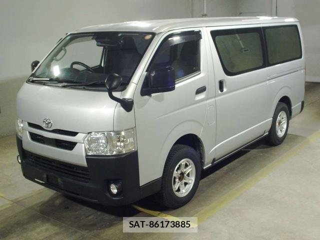 Toyota HIACE VAN 2020 7242602-0