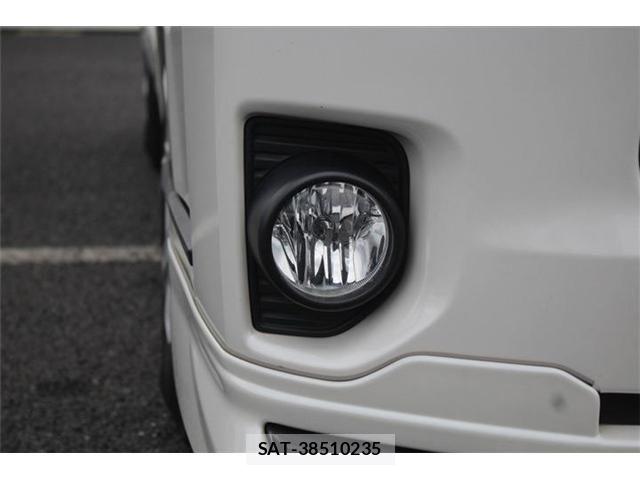 Toyota HIACE VAN 2020-03 7271995-16