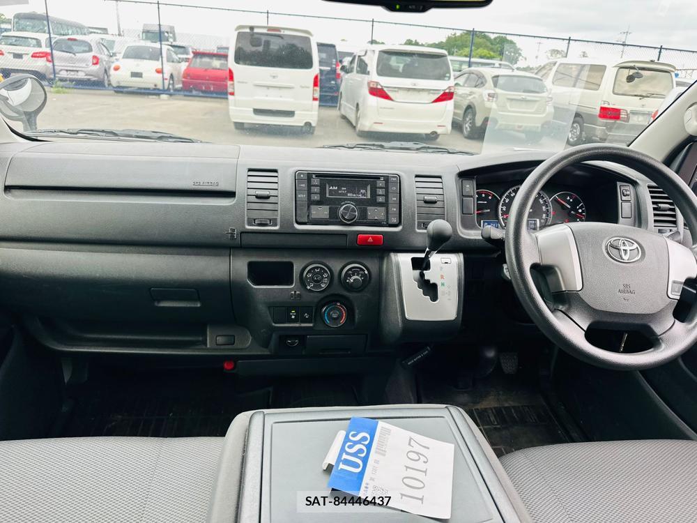 Toyota HIACE VAN 2019-09 7175237-12