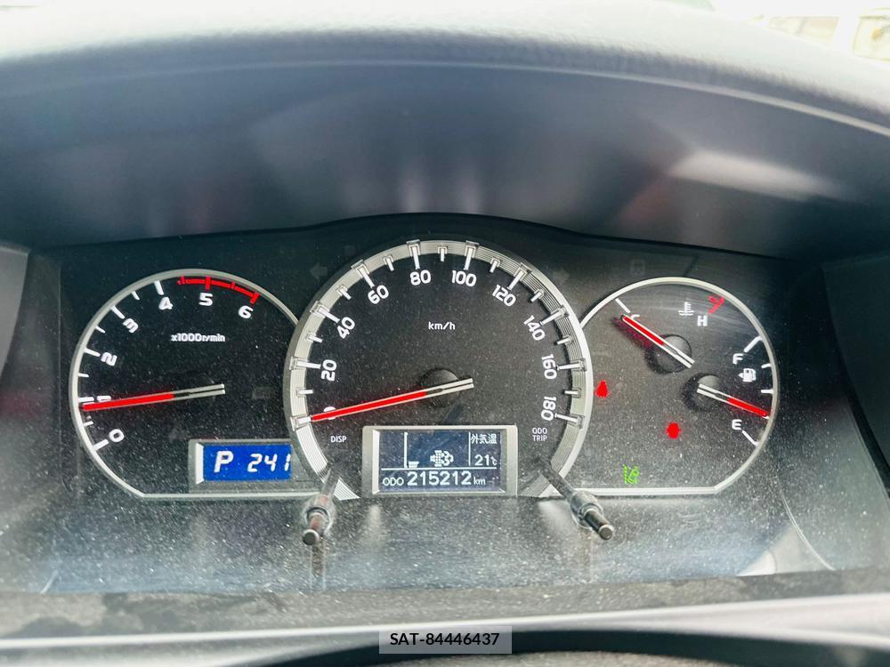 Toyota HIACE VAN 2019-09 7175237-15