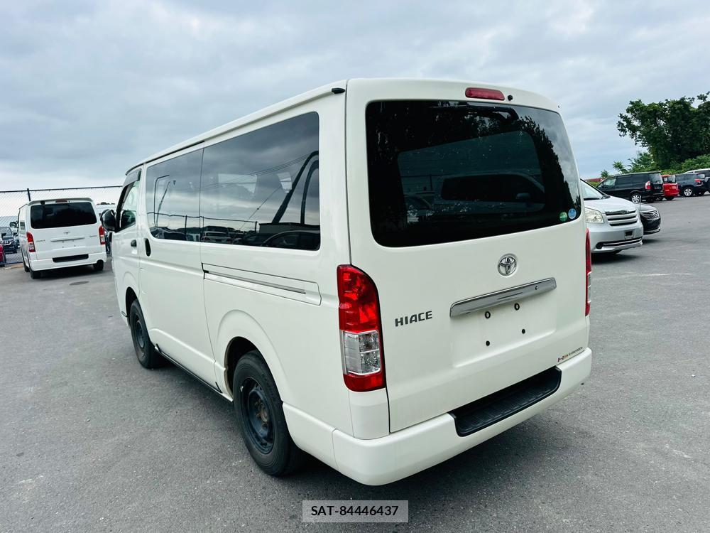 Toyota HIACE VAN 2019-09 7175237-2