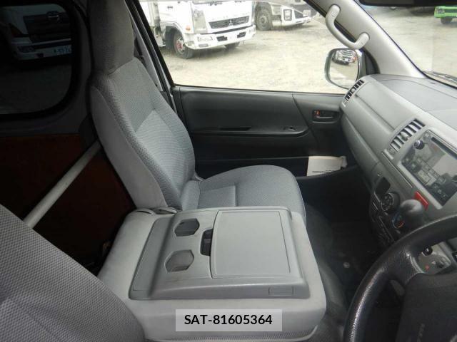 Toyota HIACE VAN 2008-07 7327373-10