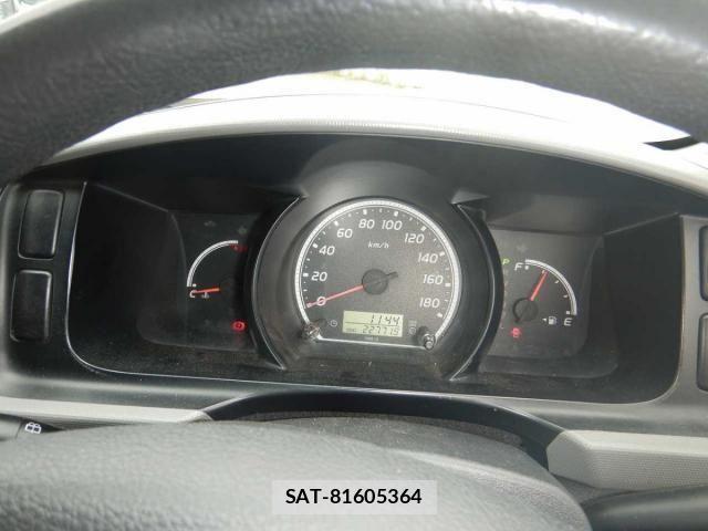 Toyota HIACE VAN 2008-07 7327373-11