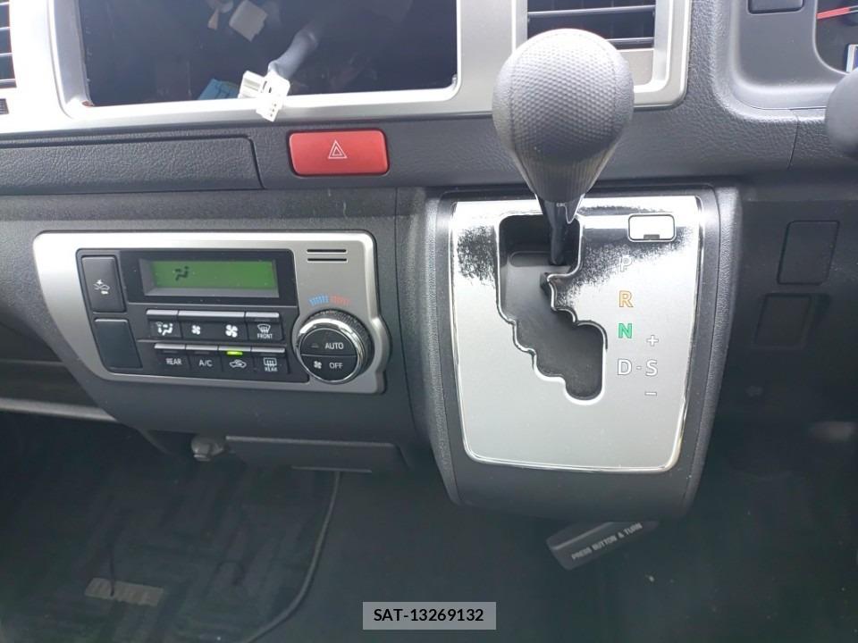 Toyota HIACE VAN 2020 7269295-8