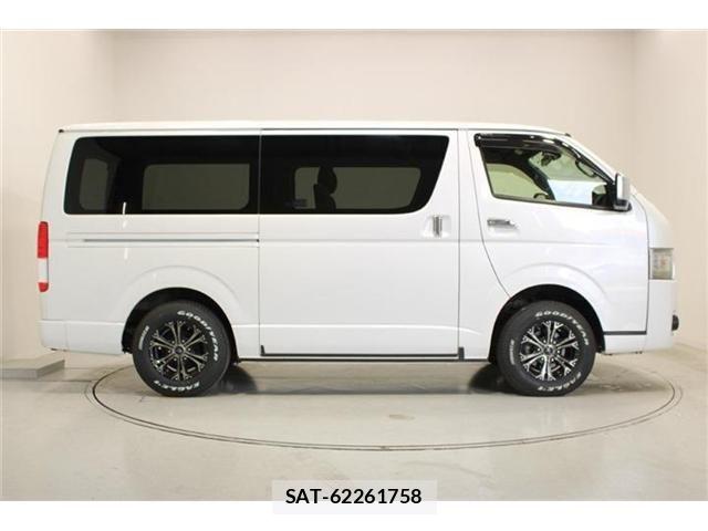 Toyota HIACE VAN 2021-05 7327372-12