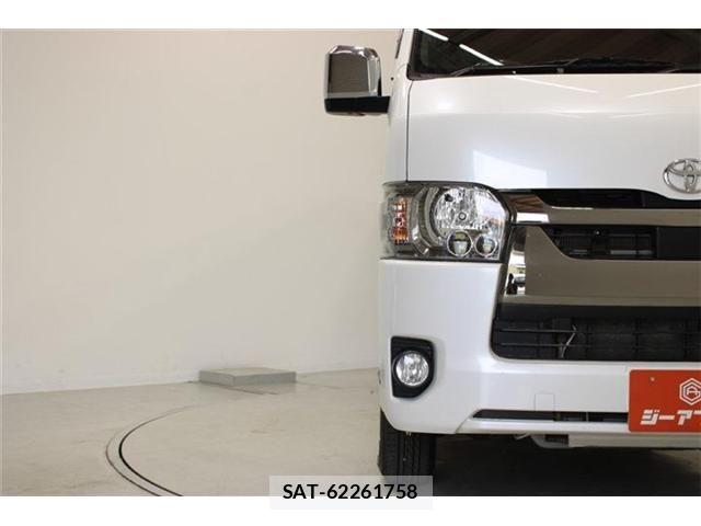 Toyota HIACE VAN 2021-05 7327372-15