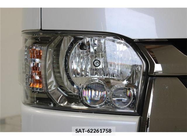 Toyota HIACE VAN 2021-05 7327372-16