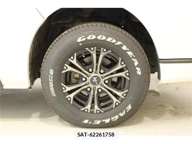 Toyota HIACE VAN 2021-05 7327372-21