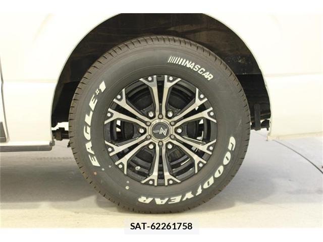 Toyota HIACE VAN 2021-05 7327372-23