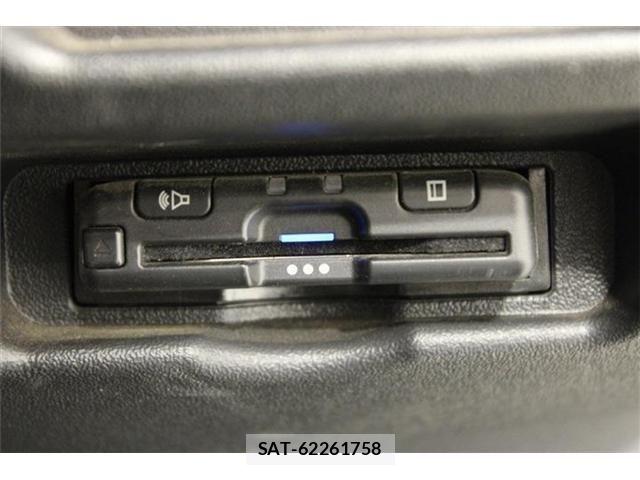 Toyota HIACE VAN 2021-05 7327372-3