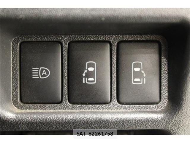 Toyota HIACE VAN 2021-05 7327372-4