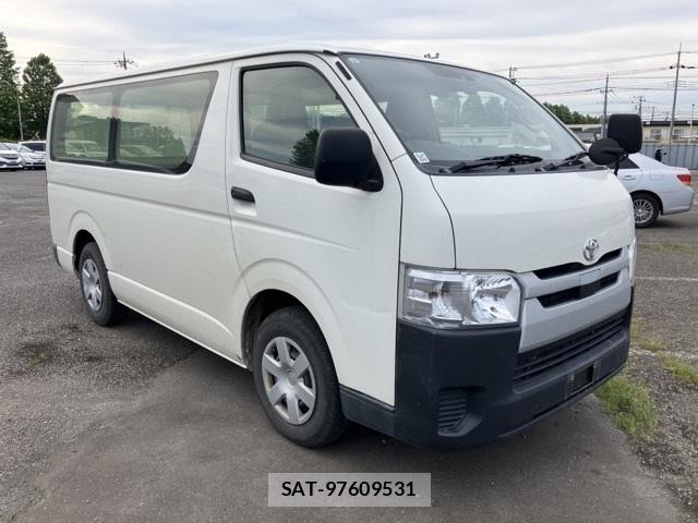 Toyota HIACE VAN 2020-05 7369174-0