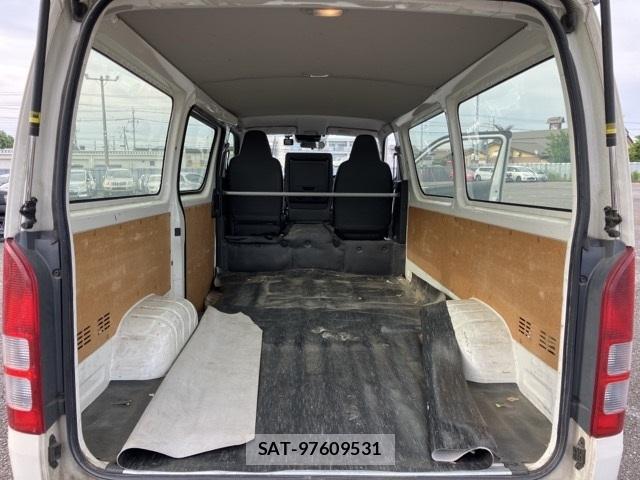 Toyota HIACE VAN 2020-05 7369174-12