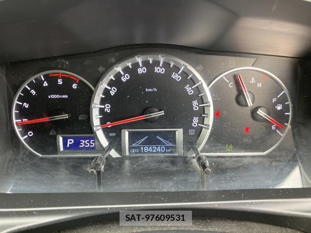 Toyota HIACE VAN 2020-05 7369174-5