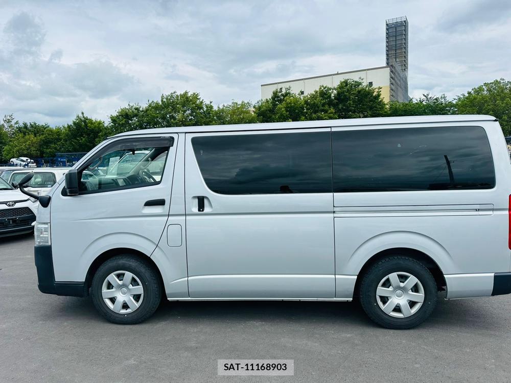 Toyota HIACE VAN 2020 7279938-1