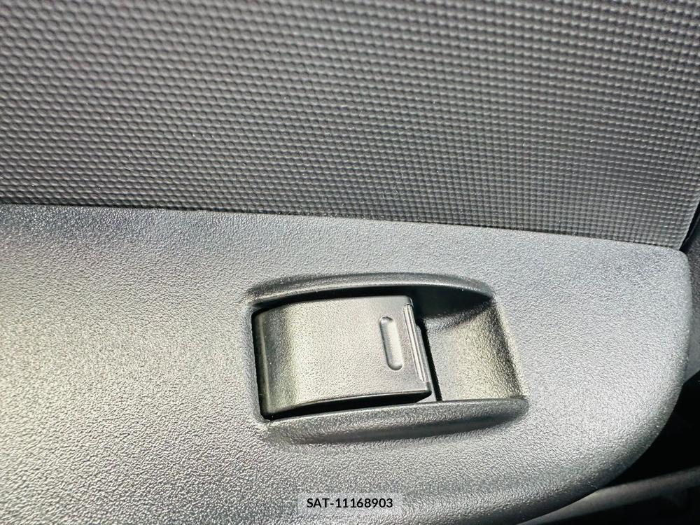 Toyota HIACE VAN 2020 7279938-23