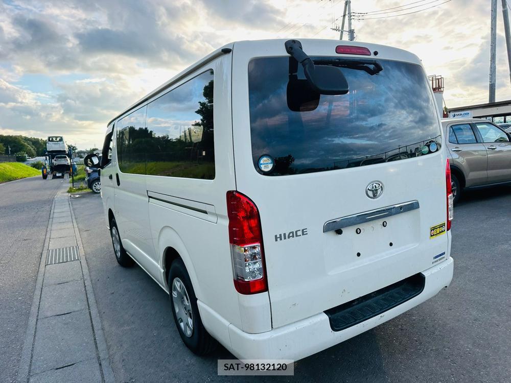 Toyota HIACE VAN 2019 7193936-2