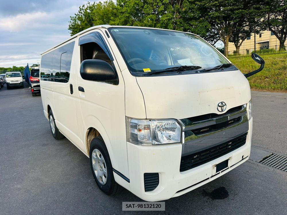 Toyota HIACE VAN 2019 7193936-6