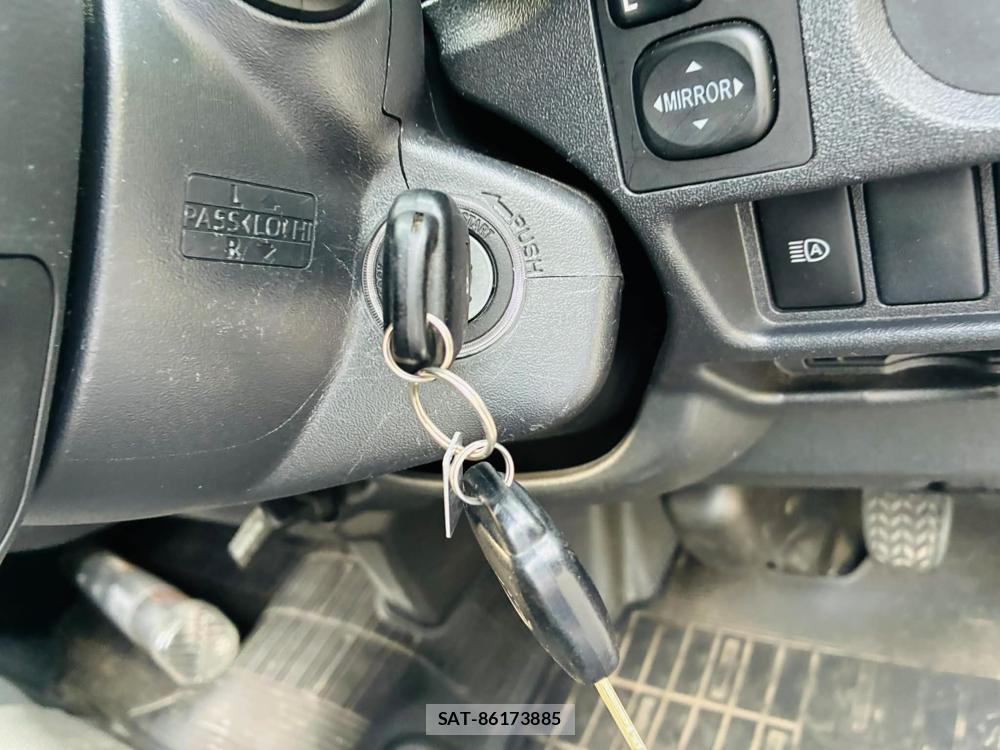 Toyota HIACE VAN 2020 7242602-16