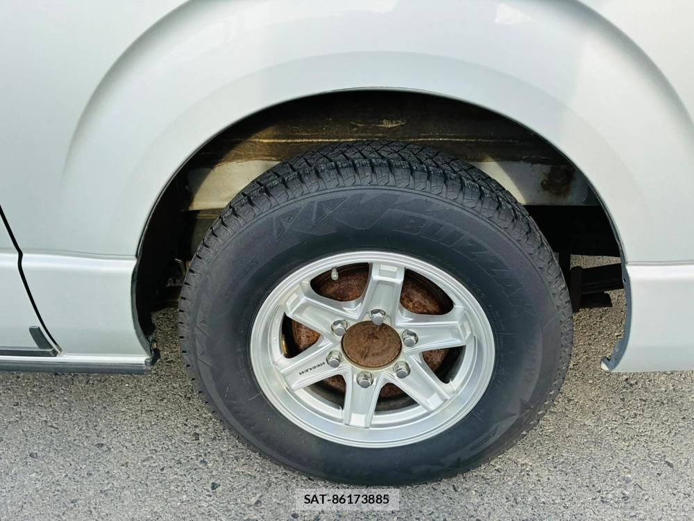 Toyota HIACE VAN 2020 7242602-30