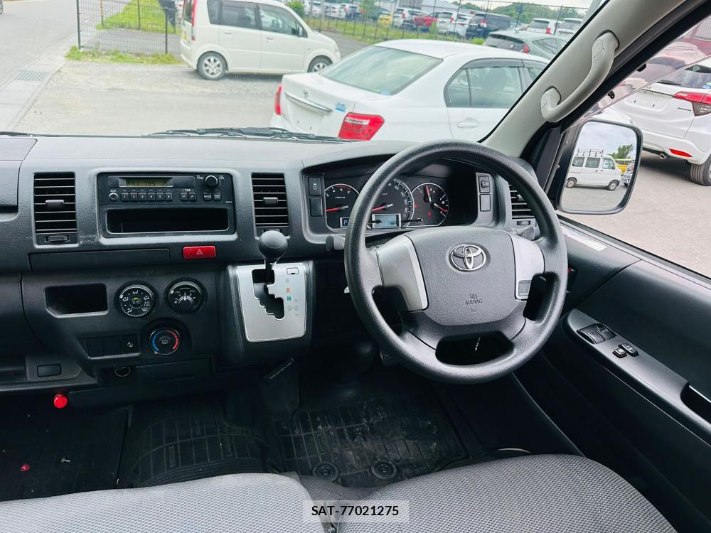 Toyota HIACE VAN 2020 7193938-13