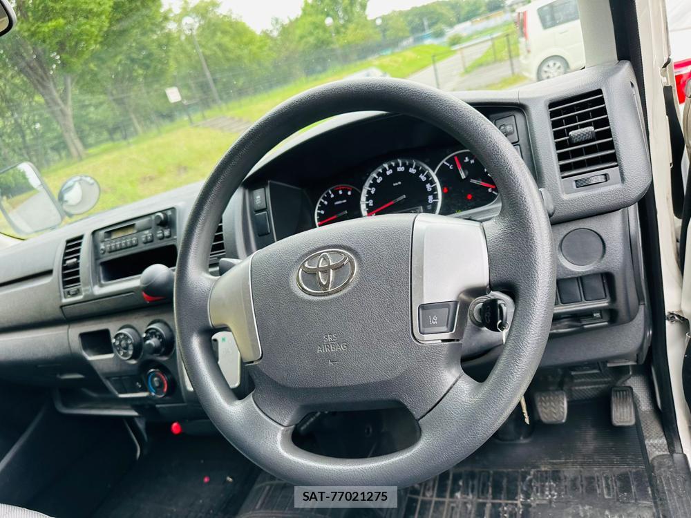 Toyota HIACE VAN 2020 7193938-14