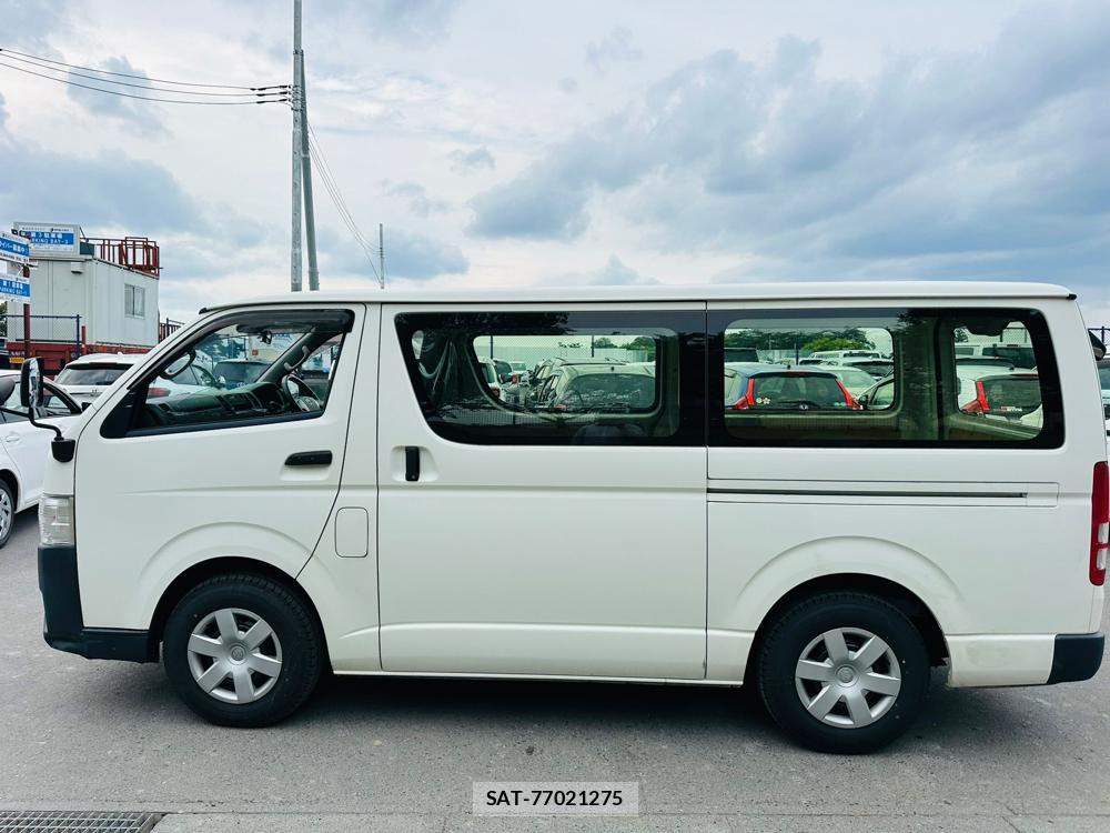 Toyota HIACE VAN 2020 7193938-1