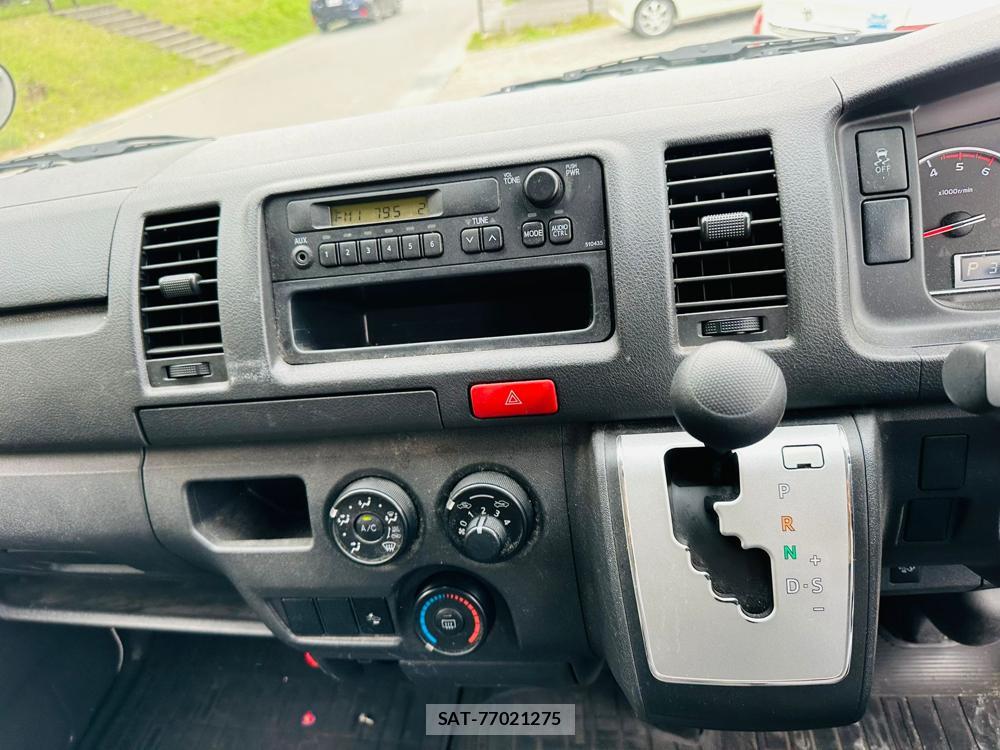 Toyota HIACE VAN 2020 7193938-20