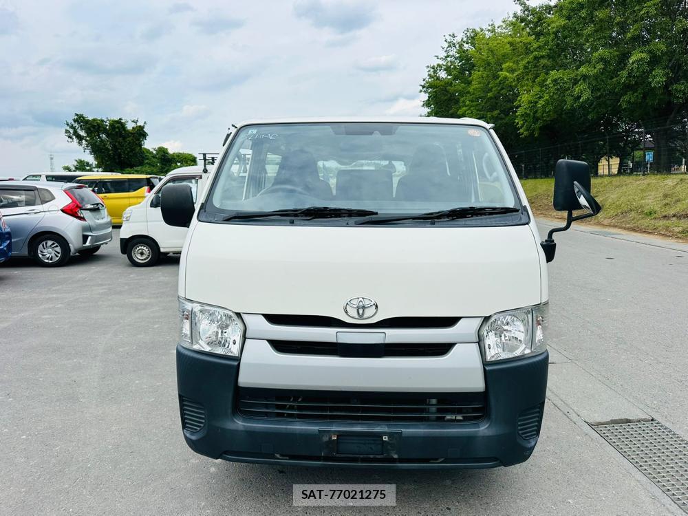 Toyota HIACE VAN 2020 7193938-7