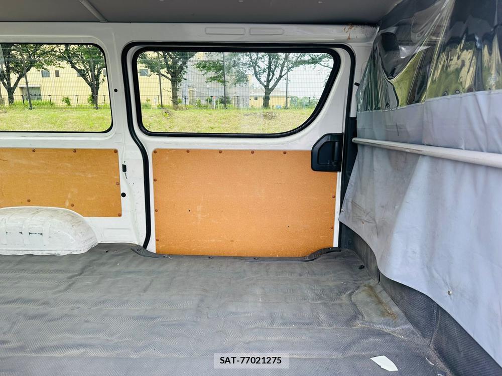 Toyota HIACE VAN 2020 7193938-8