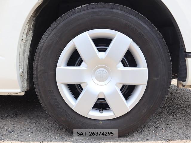 Toyota HIACE VAN 2016-10 7500821-20