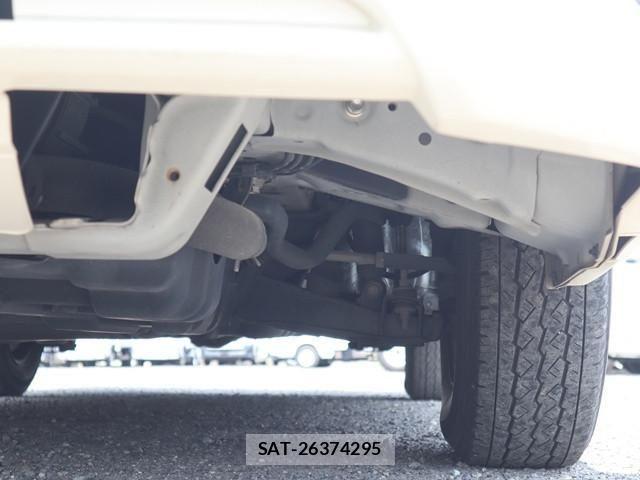 Toyota HIACE VAN 2016-10 7500821-22