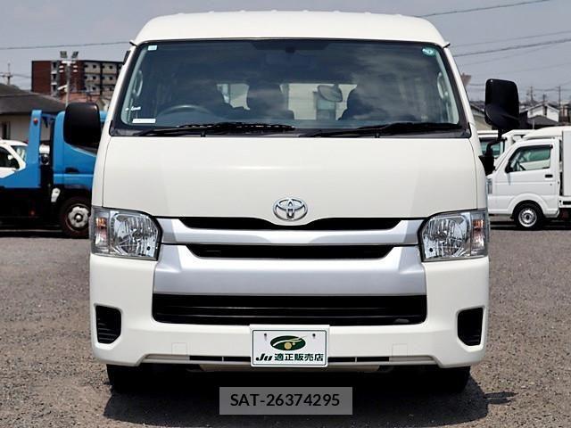 Toyota HIACE VAN 2016-10 7500821-2