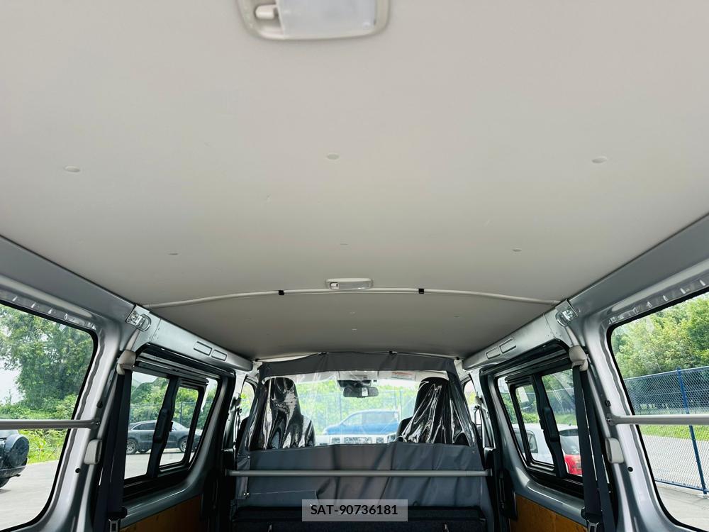 Toyota HIACE VAN 2020 7335620-23