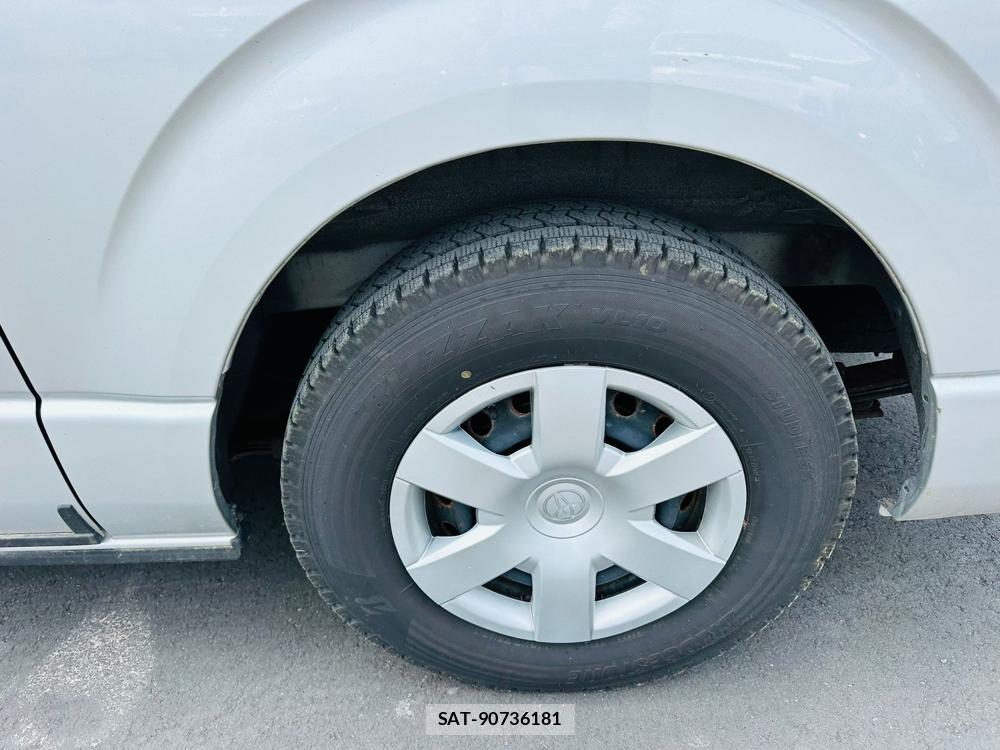 Toyota HIACE VAN 2020 7335620-29