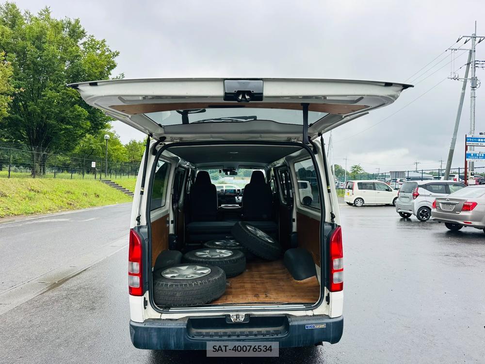 Toyota HIACE VAN 2020-01 7471399-26