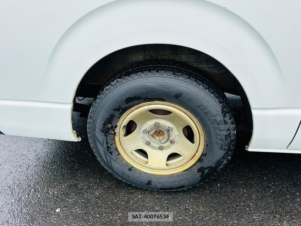 Toyota HIACE VAN 2020-01 7471399-27