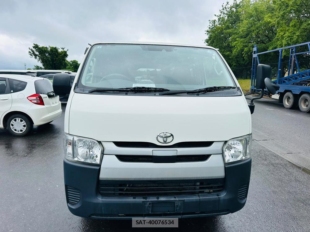 Toyota HIACE VAN 2020-01 7471399-7