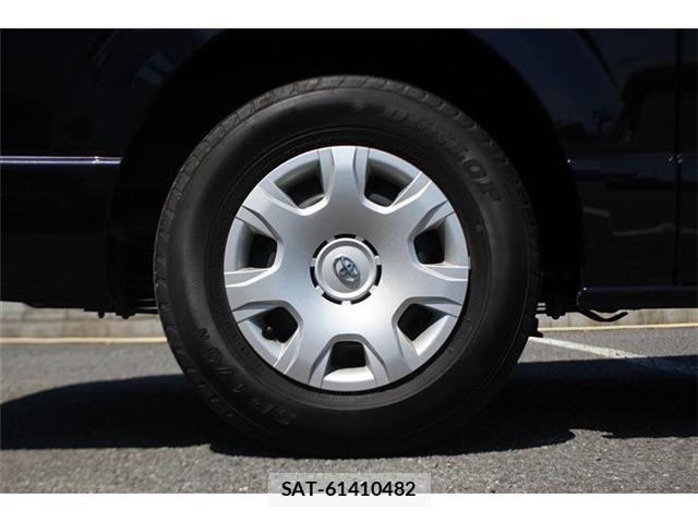 Toyota HIACE VAN 2024-03 7508780-18