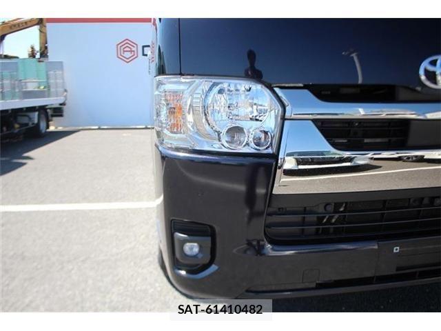 Toyota HIACE VAN 2024-03 7508780-21