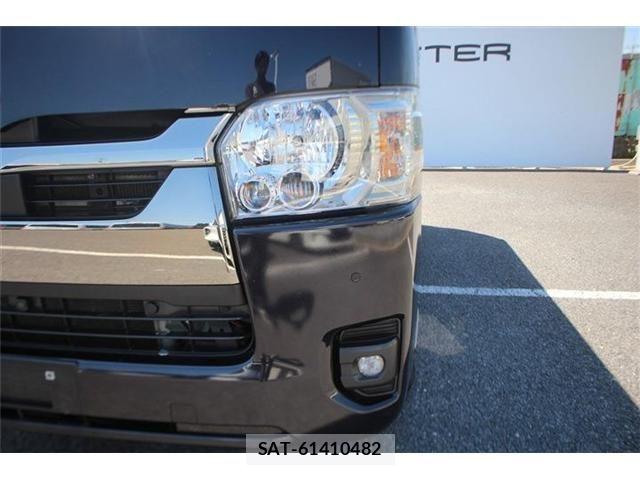 Toyota HIACE VAN 2024-03 7508780-24