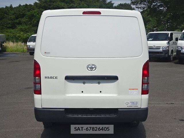 Toyota HIACE VAN 2022-05 7500818-6