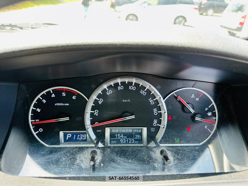 Toyota HIACE VAN 2020-05 7534251-15