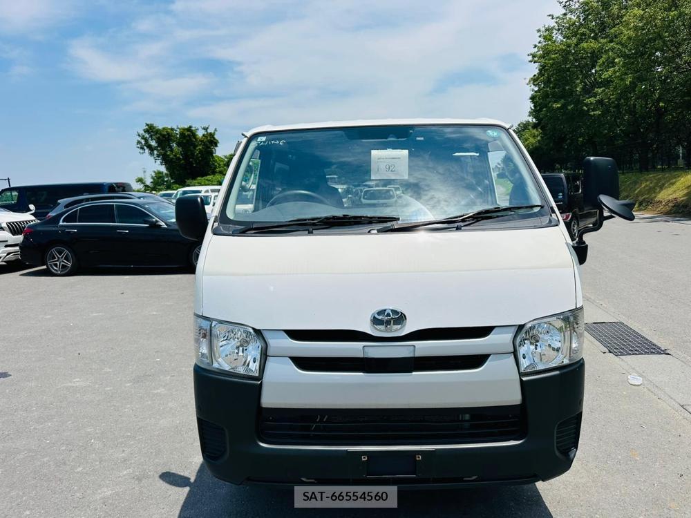 Toyota HIACE VAN 2020-05 7534251-7