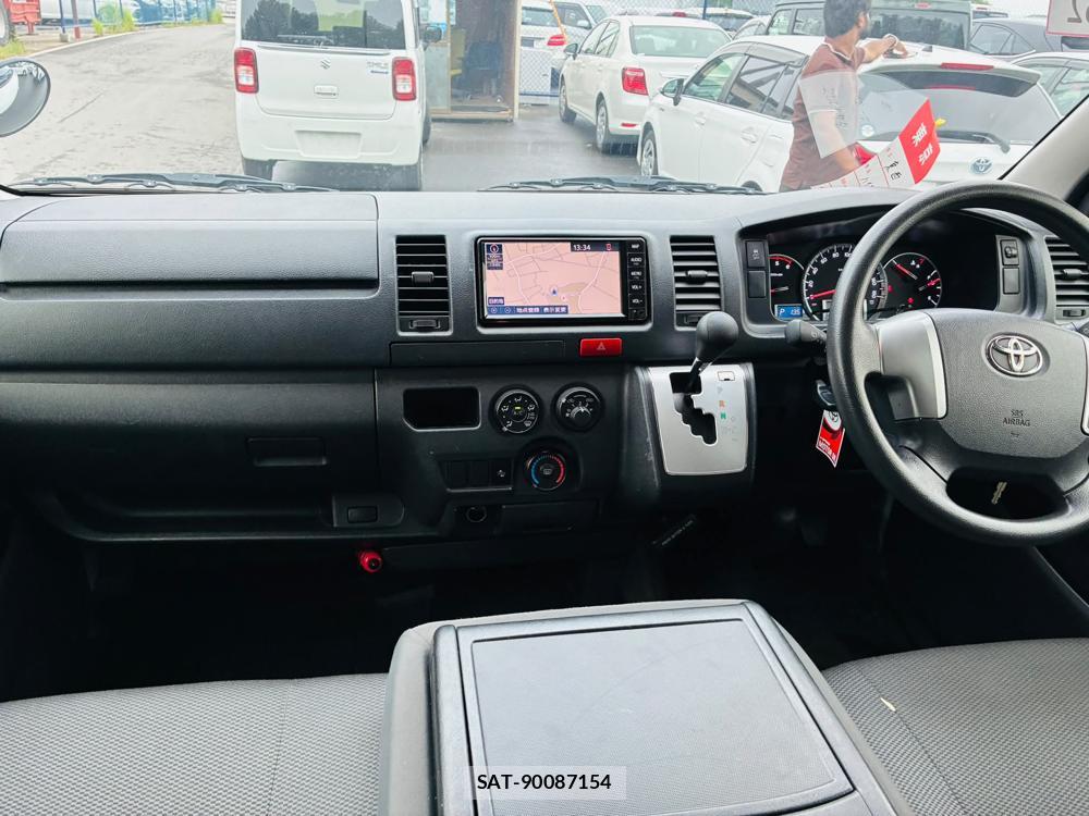 Toyota HIACE VAN 2019 7335626-12