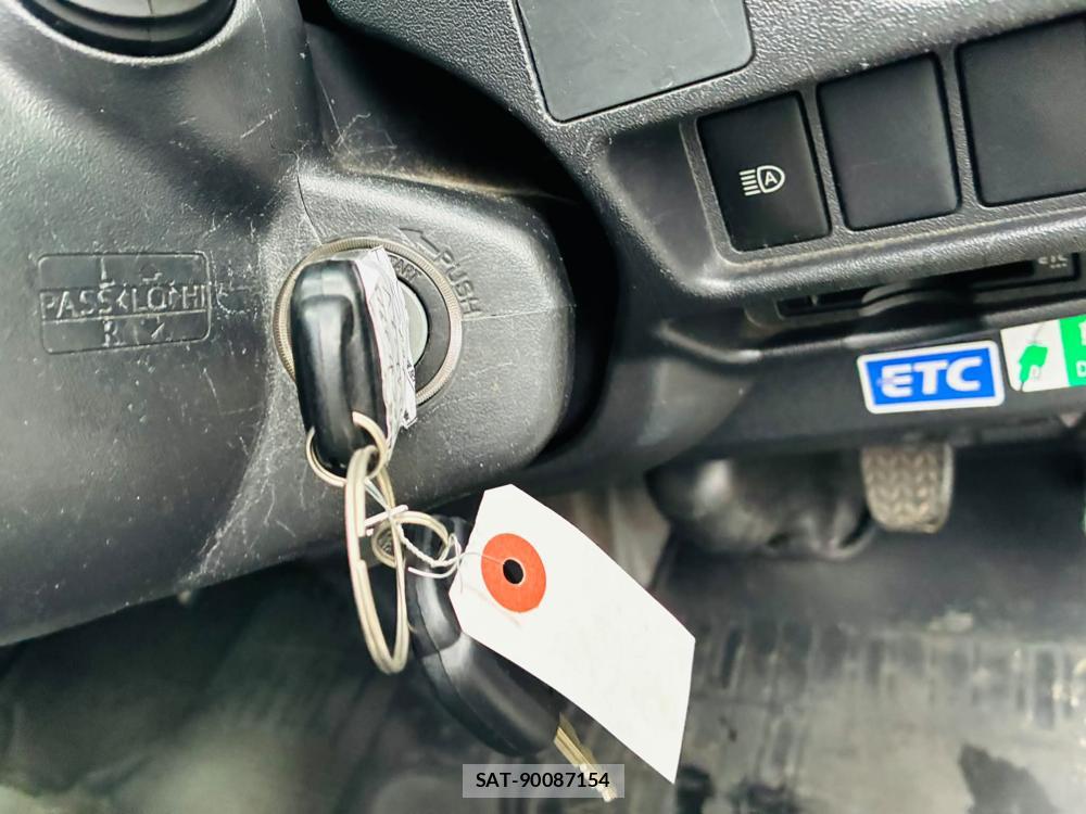 Toyota HIACE VAN 2019 7335626-16