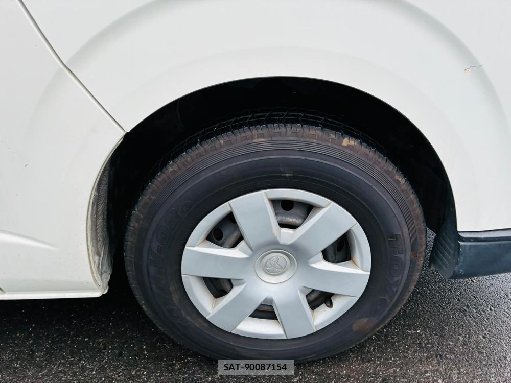 Toyota HIACE VAN 2019 7335626-28