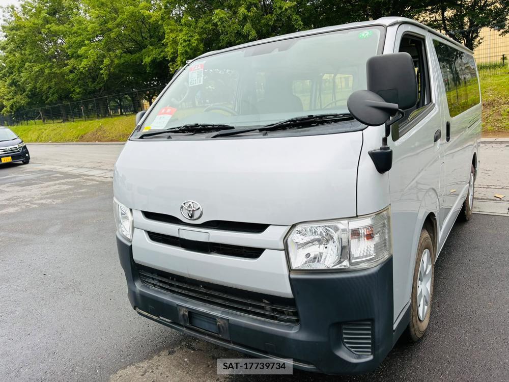 Toyota HIACE VAN 2020 7335628-0