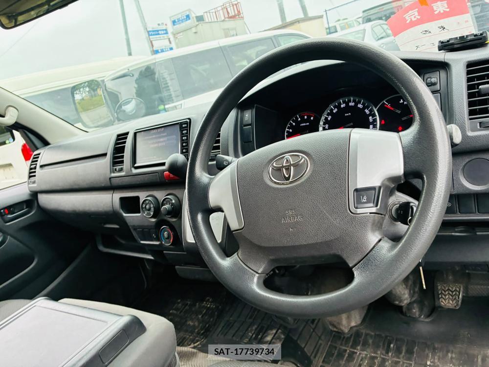 Toyota HIACE VAN 2020 7335628-13